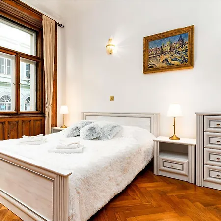 Imperial Deluxe Apartamento Praga
